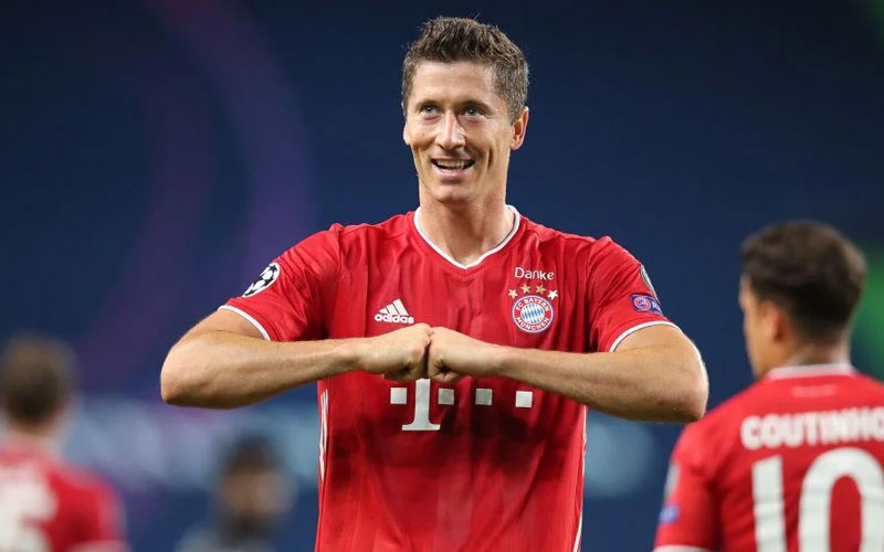 berita bola robert lewandowski