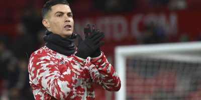 berita bola ronaldo berlatih