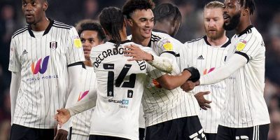 berita bola kejutan fulham - Ekings