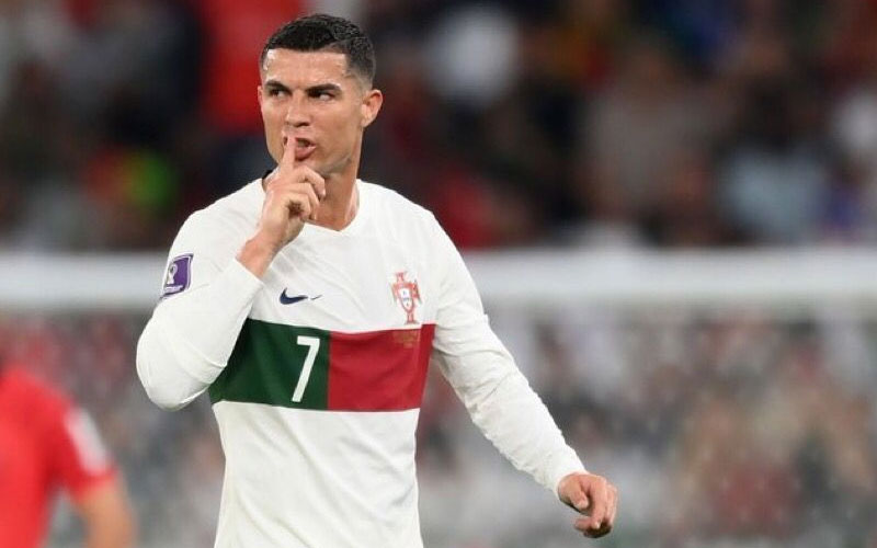 berita bola ronaldo ngamuk - Ekings