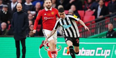 berita bola newcastle tumbangkan - Ekings